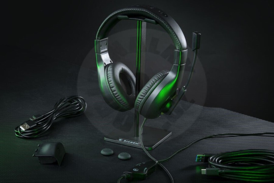 BIGBEN Xbox Series X/S 5-in-1 Essential Gaming Kit - High-quality Gaming Accessories Available now with fast shipping worldwide
