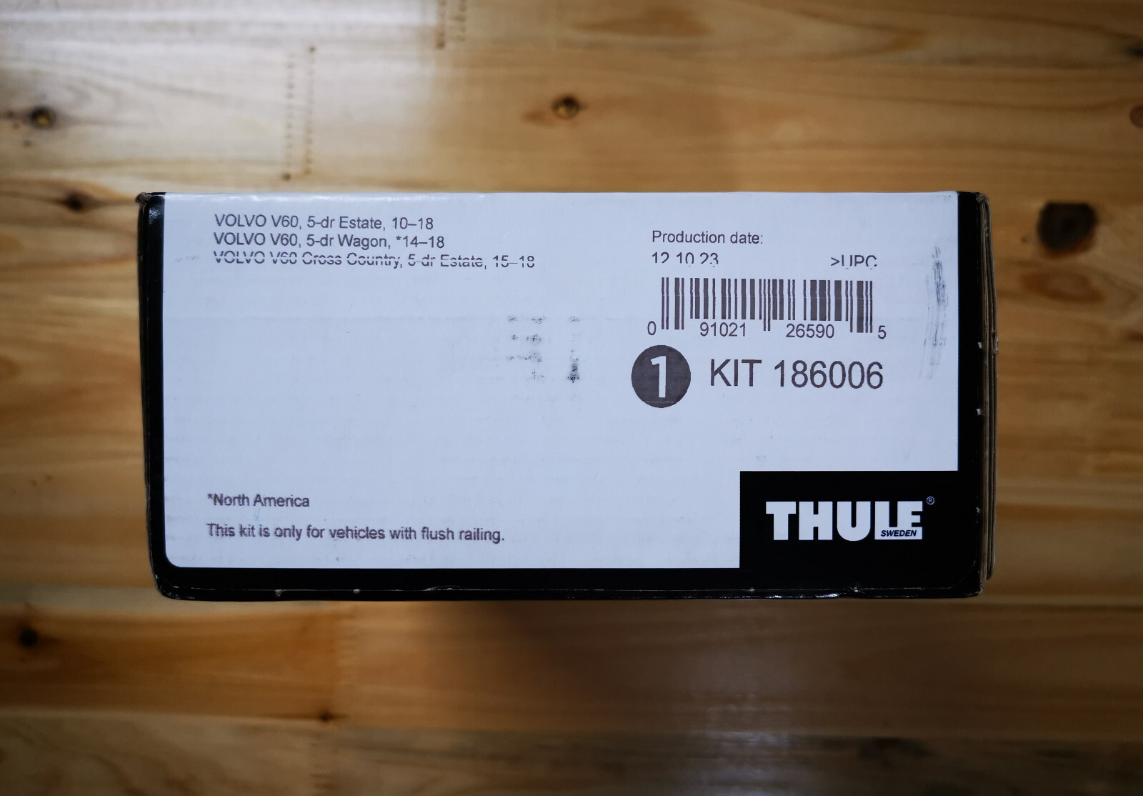 THULE Kit 186006 Volvo V60 Montagesatz bündige Reling - Hochwertig Dachträger Montagesätze Jetzt verfügbar mit schnellem weltweiten Versand