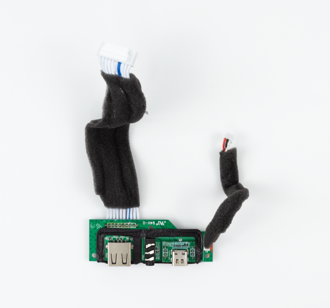 JBL Charge 4 GG Charging Board with USB-C Port