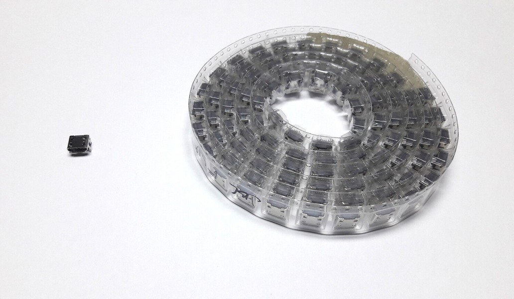 Riparazione Connettore Ricarica JBL Flip 3 Porta Micro-USB - Alta qualità Servizi Riparazione Audio Disponibile ora con spedizione veloce in tutto il mondo
