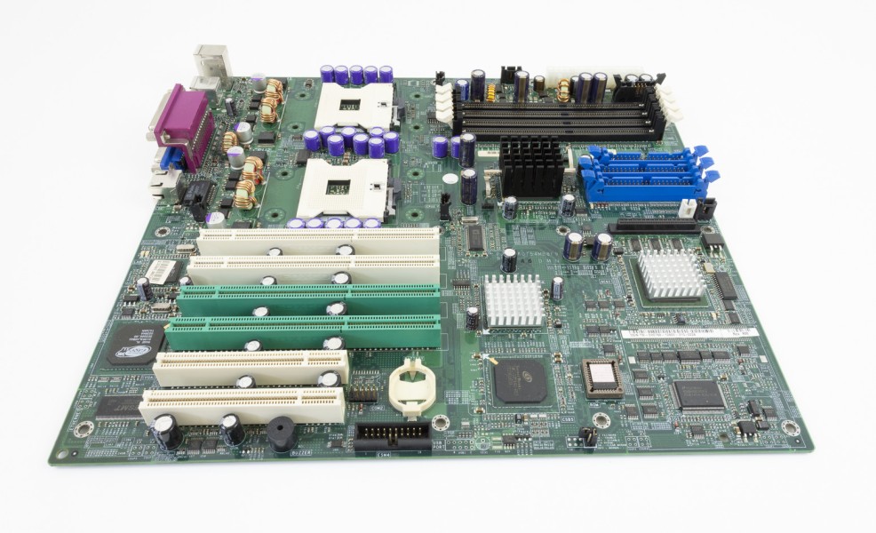 Scheda Madre DELL PowerEdge 1600SC Server 0H0768 Ricambio - Alta qualità Schede Madri Disponibile ora con spedizione veloce in tutto il mondo