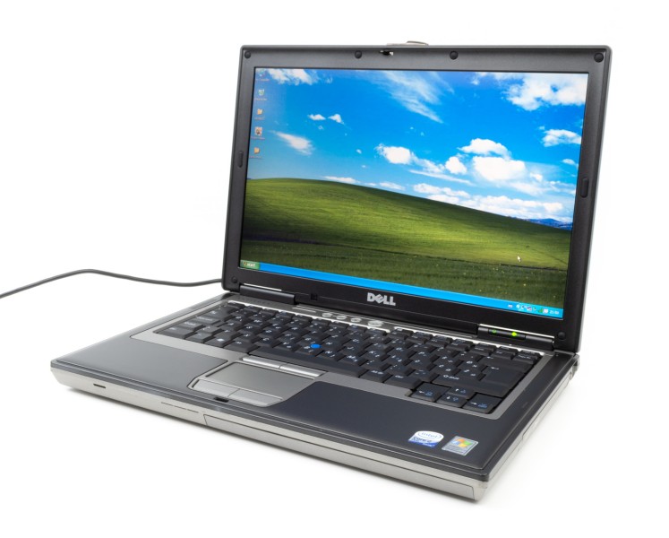 Dell Latitude D620 Vintage Laptop Windows XP Nostalgie PC
